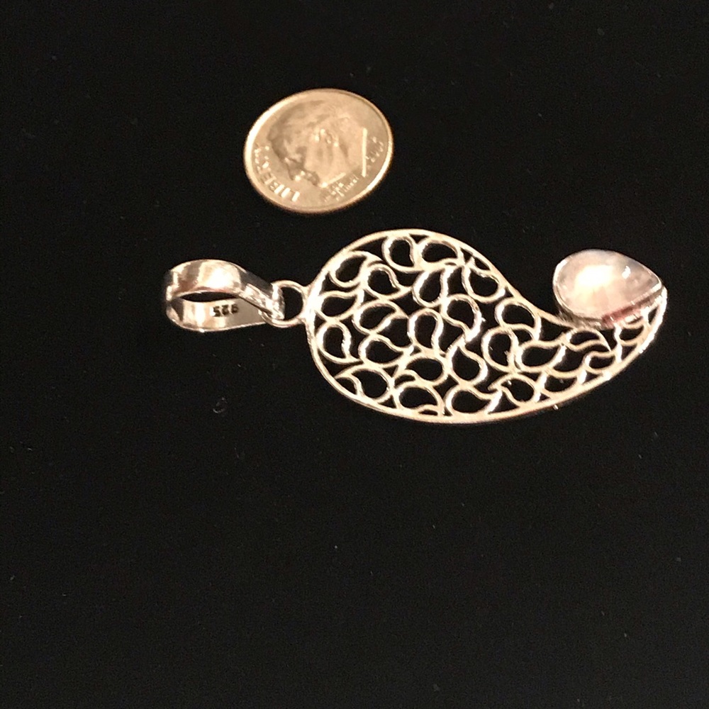 Moonstone Pendant - Picture 2 of 4